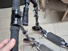 Doua trotinete Oxelo, adulti/ copii, roti 200 mm, suspensii, 350 lei ambele